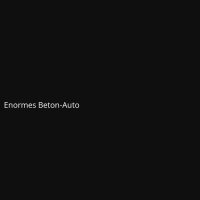 Enormes Beton-Auto